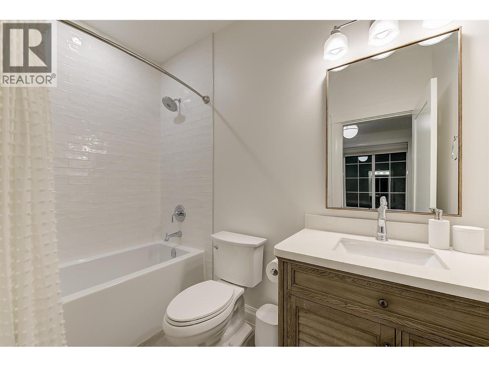  622 Trumpeter Road, Kelowna