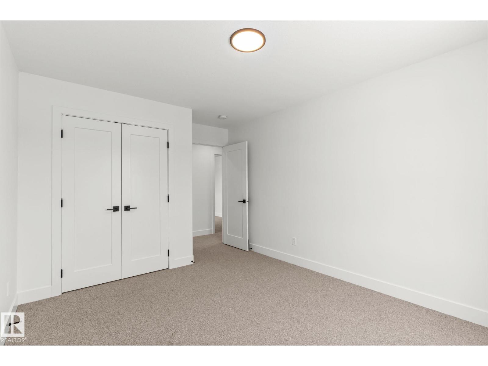 11 Arthur WY, Spruce Grove