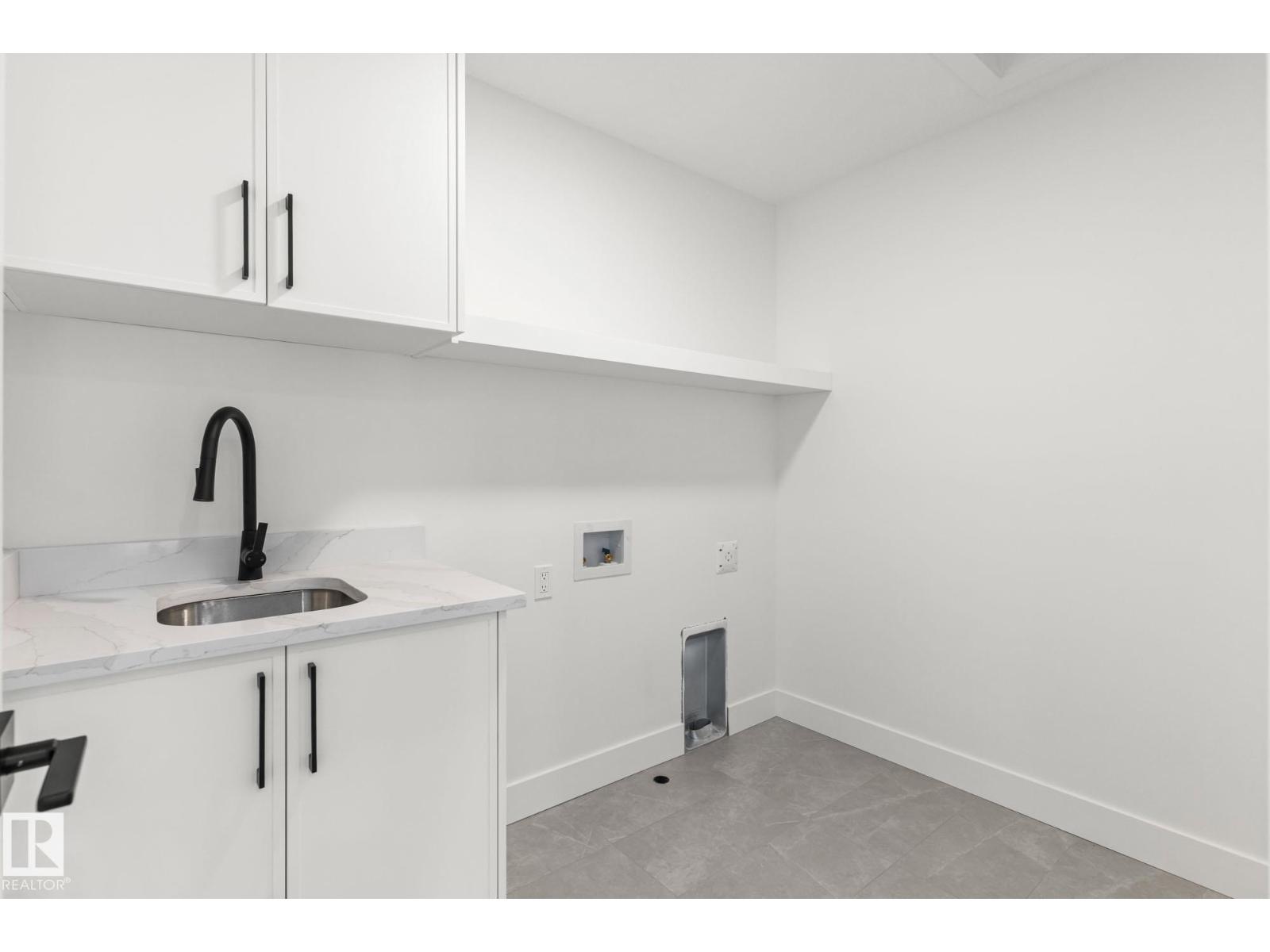 11 Arthur WY, Spruce Grove