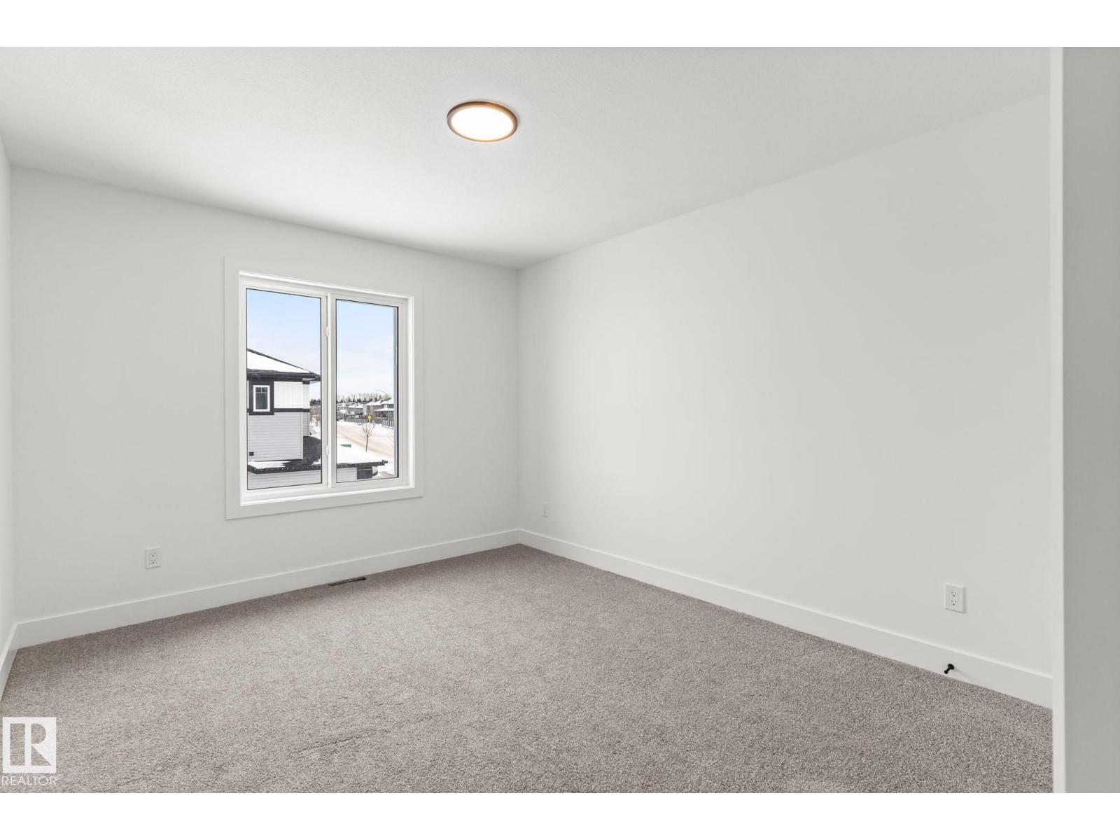 11 Arthur WY, Spruce Grove