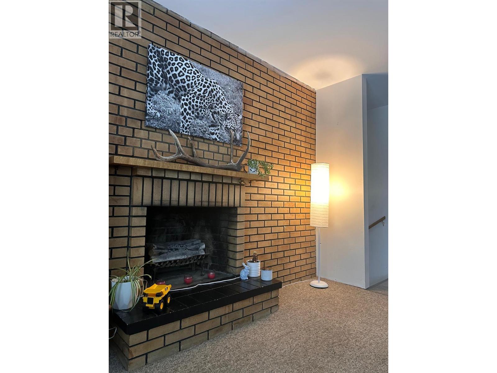 5113 47 Avenue NW - 5