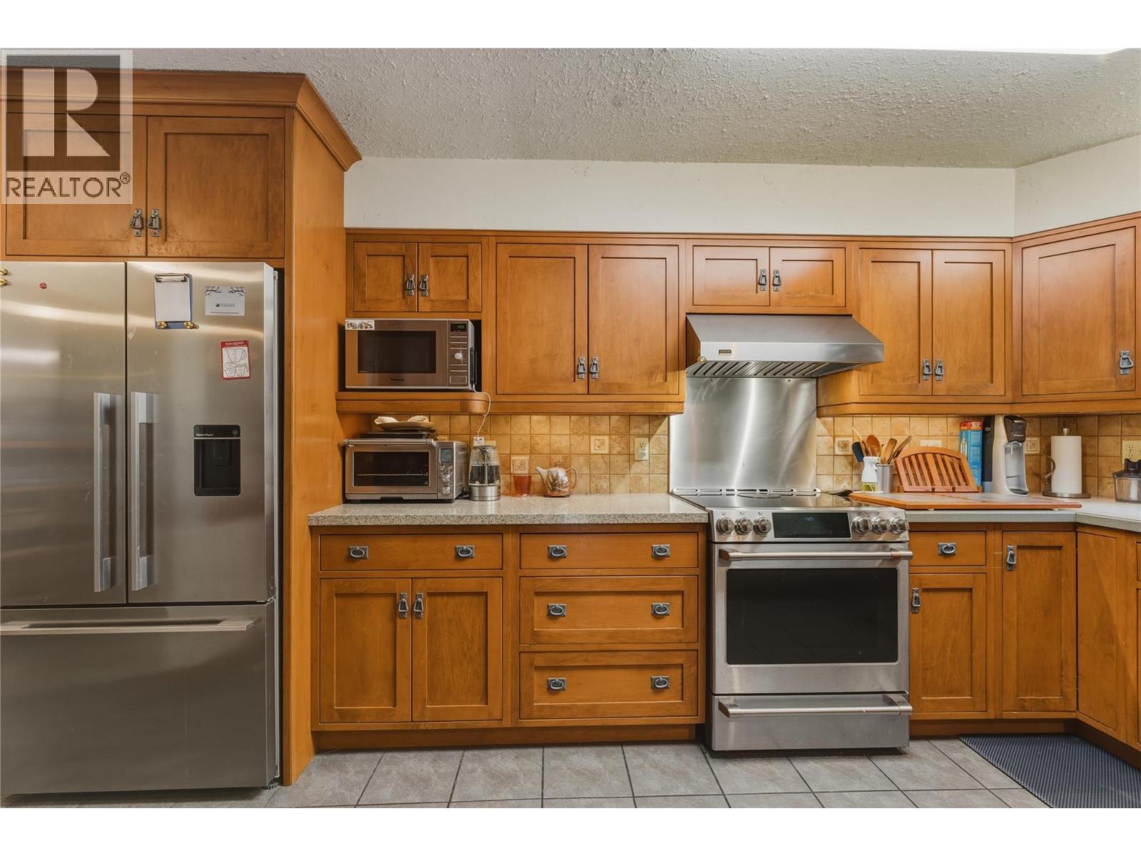 8257 Rogers Road, Vernon