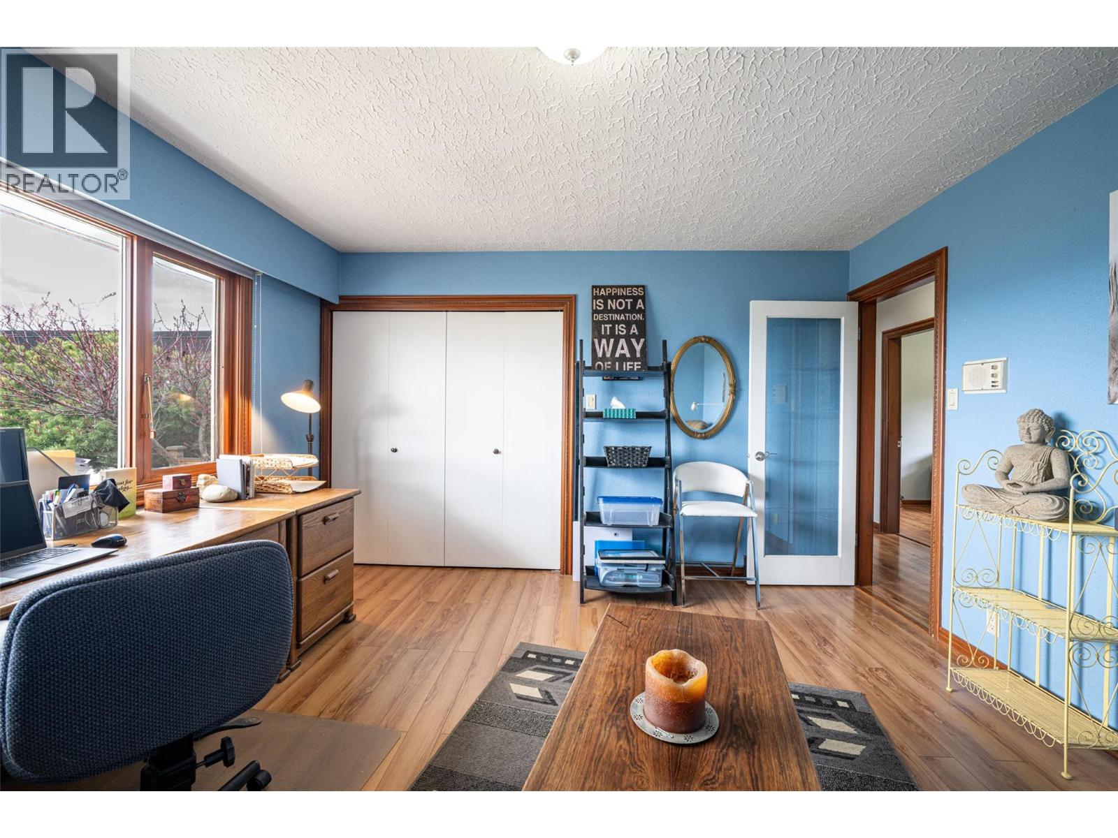 701 Robin Road, Vernon