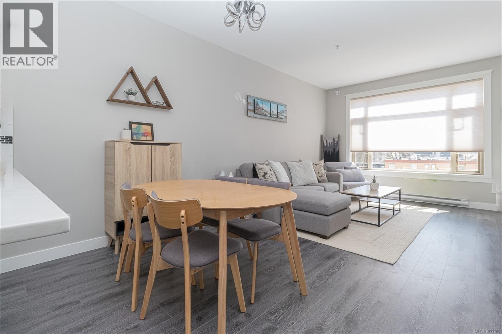 308 844 Goldstream Avenue, Langford