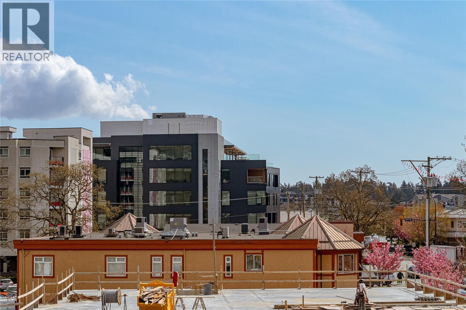 308 844 Goldstream Avenue, Langford