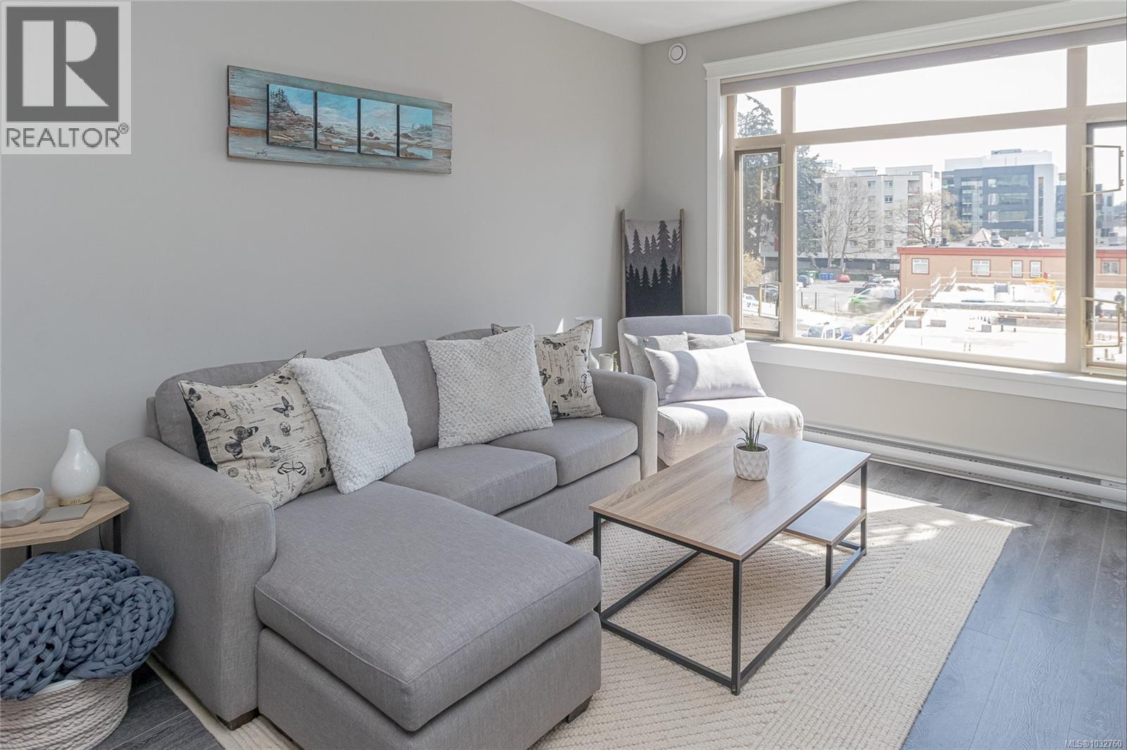 308 844 Goldstream Avenue, Langford