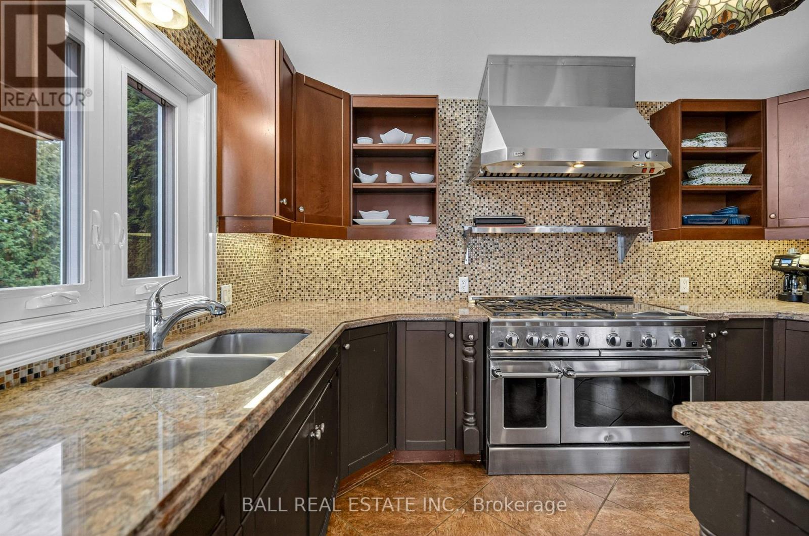 151 PELLER COURT - 17