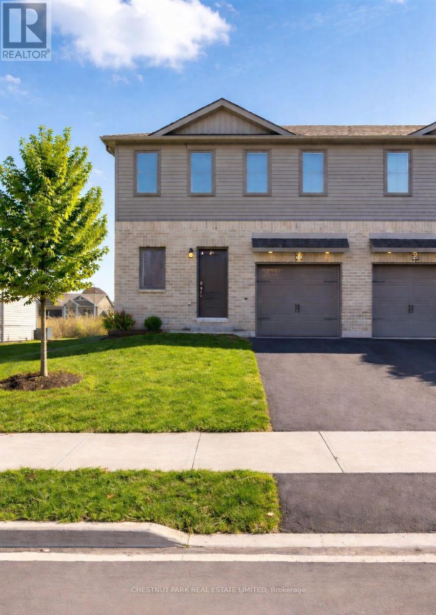 36 CAMPBELL CRESCENT - 1
