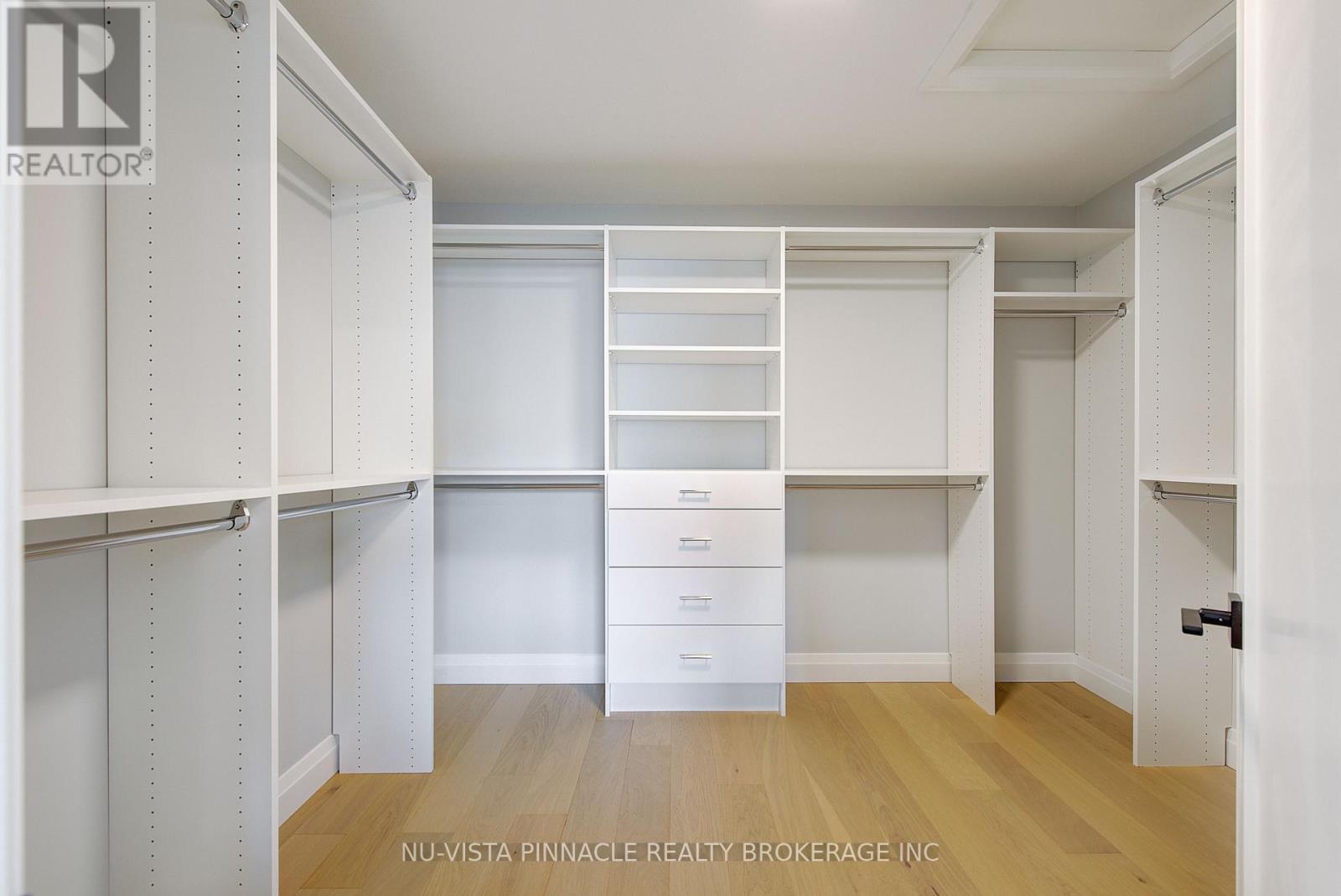 1685 BRAYFORD AVENUE Property Photo