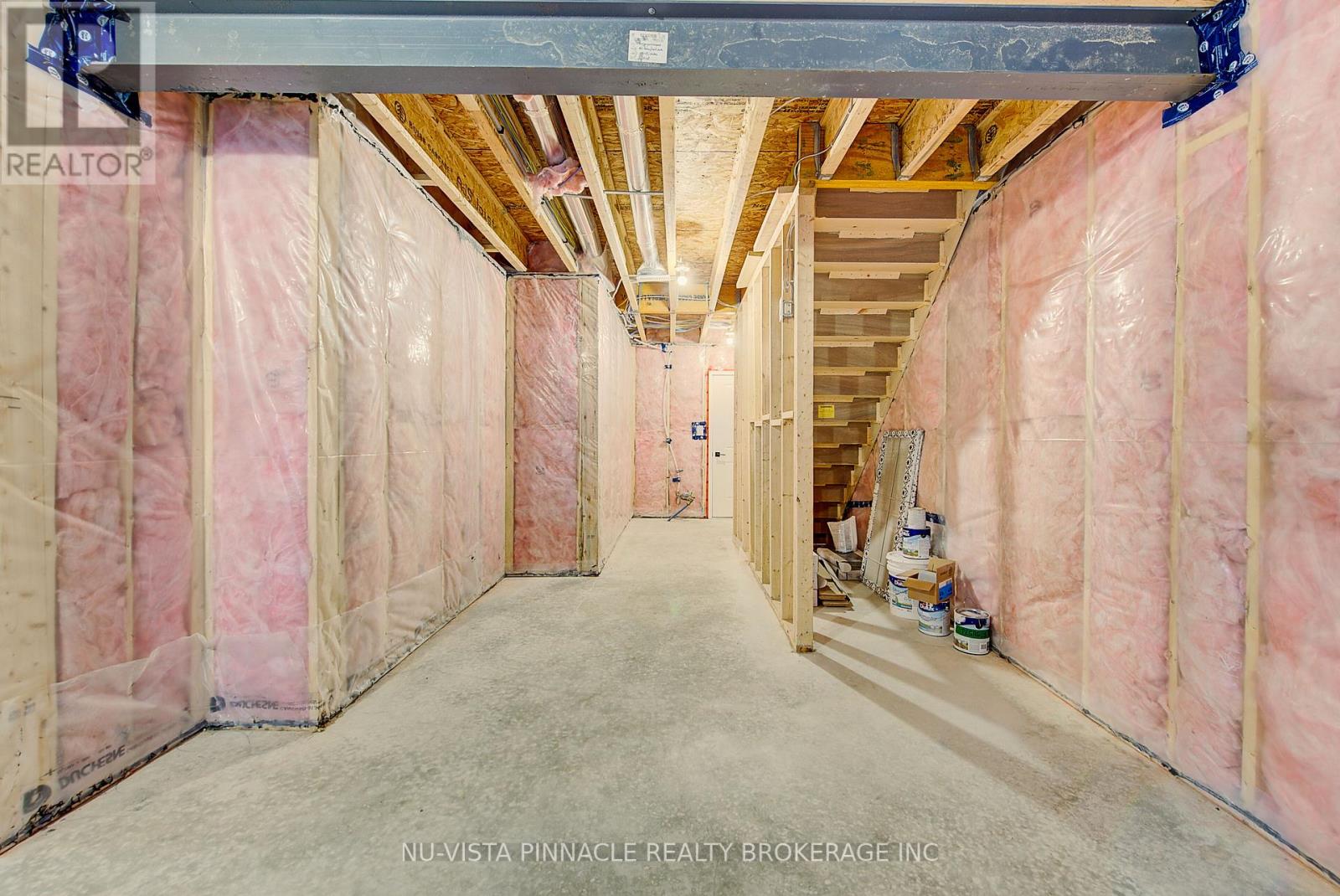 1685 BRAYFORD AVENUE Property Photo