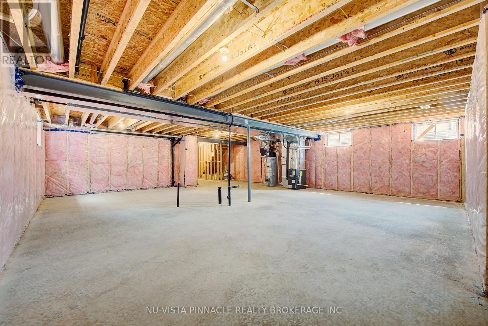 1685 BRAYFORD AVENUE Property Photo