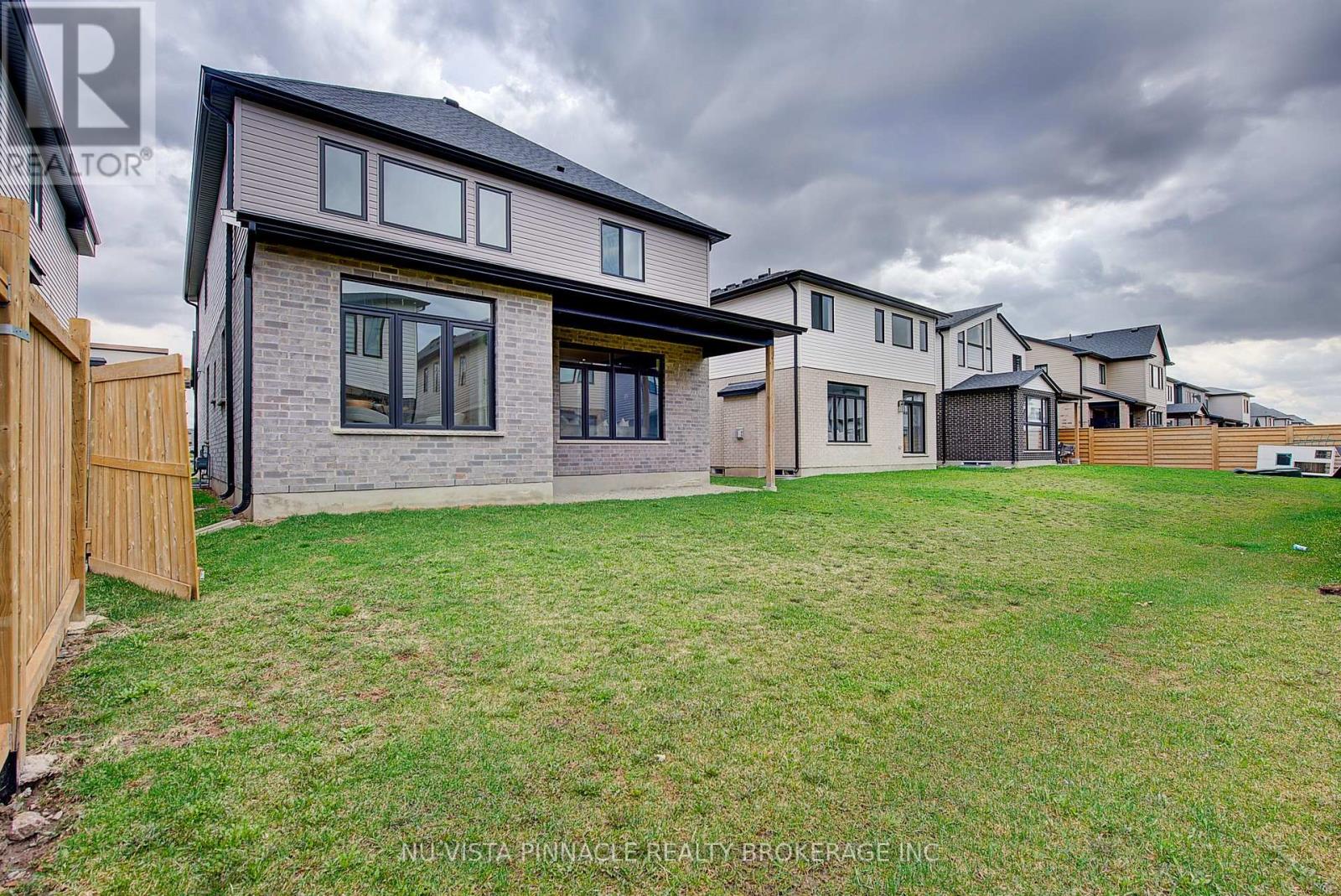 1685 BRAYFORD AVENUE Property Photo