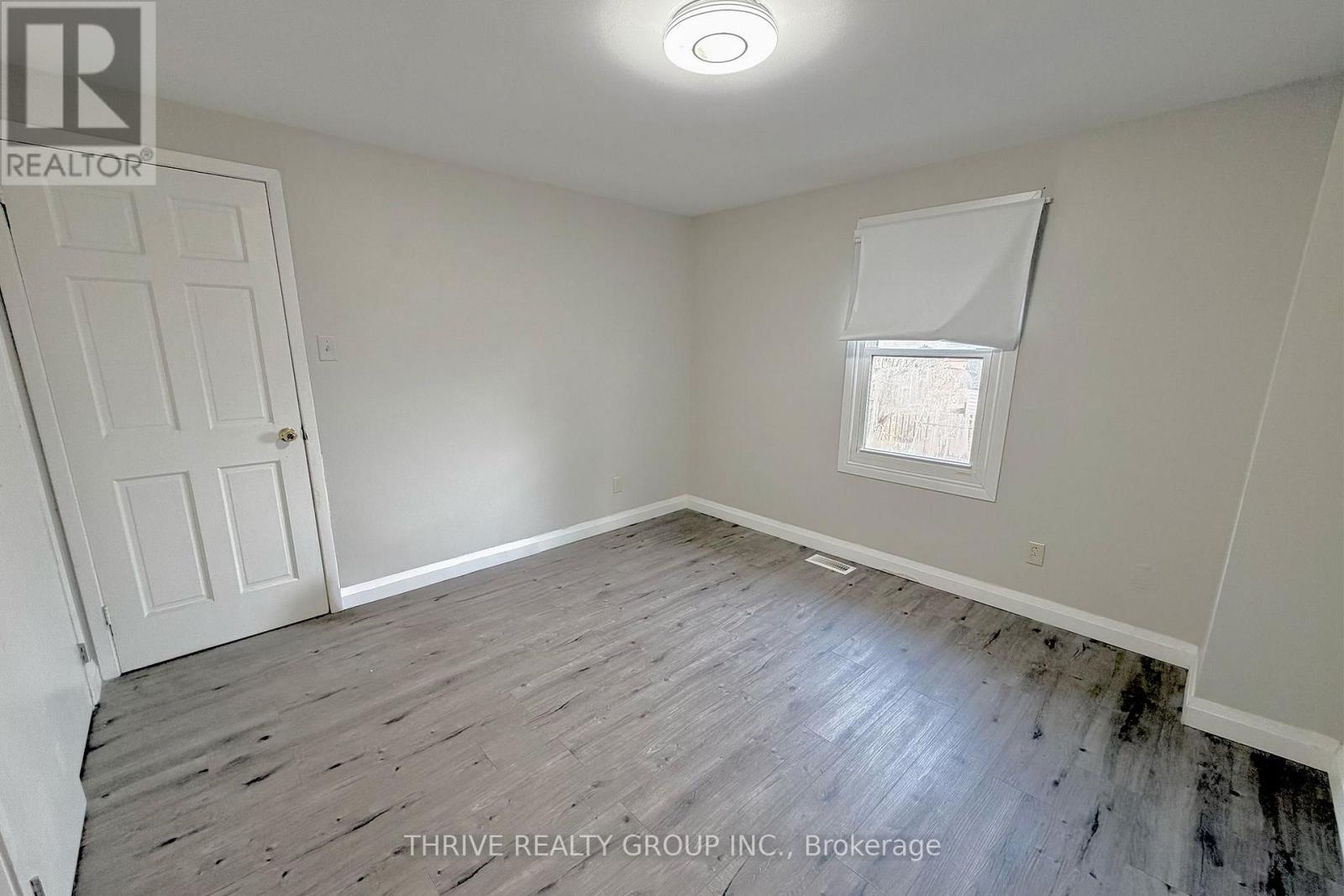 218 ADMIRAL DRIVE Property Photo