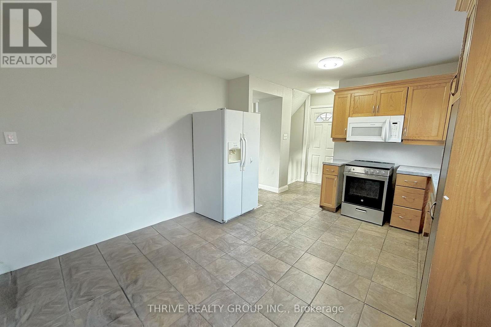 218 ADMIRAL DRIVE Property Photo