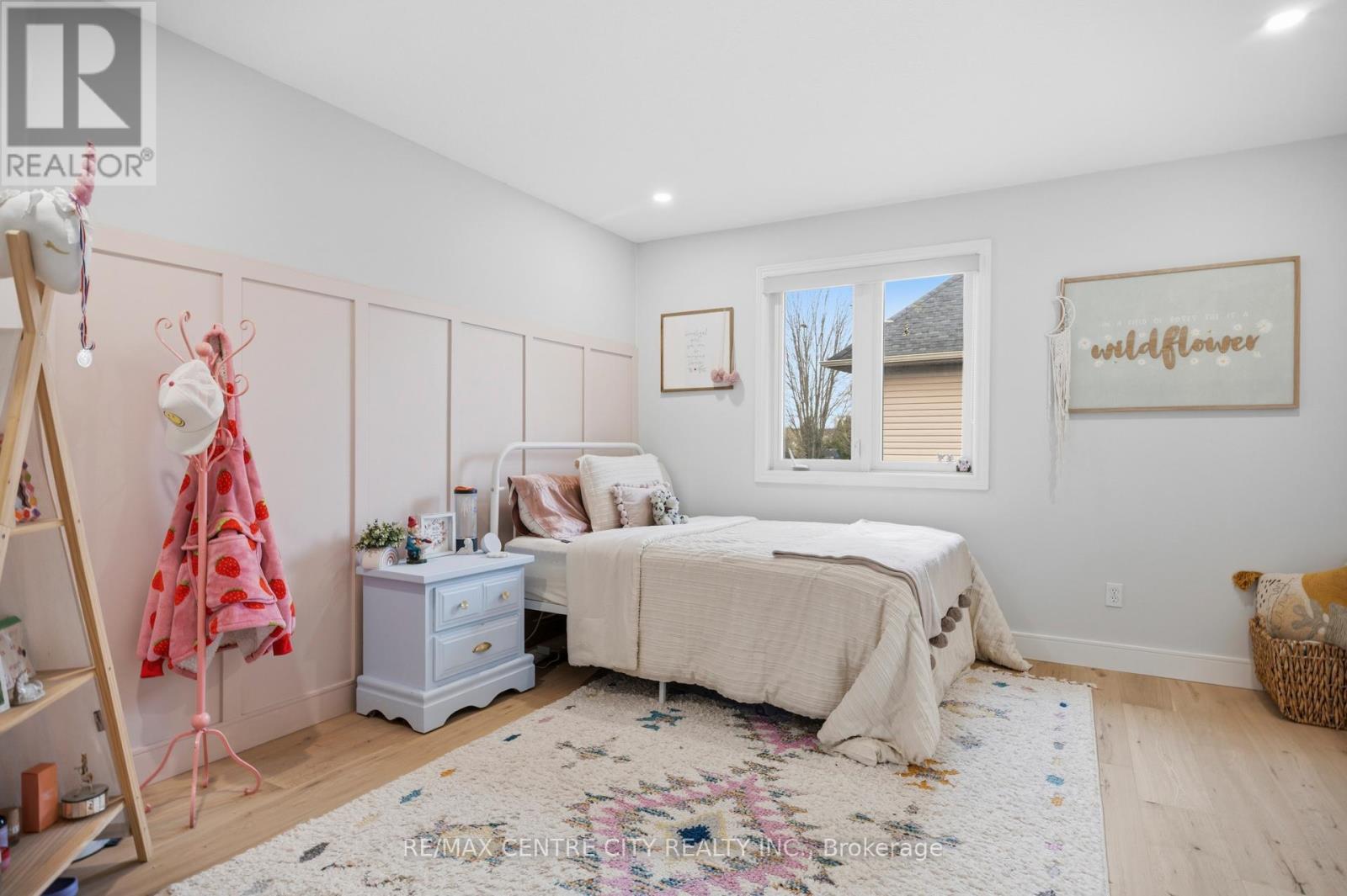 2114 RIVERBEND ROAD Property Photo