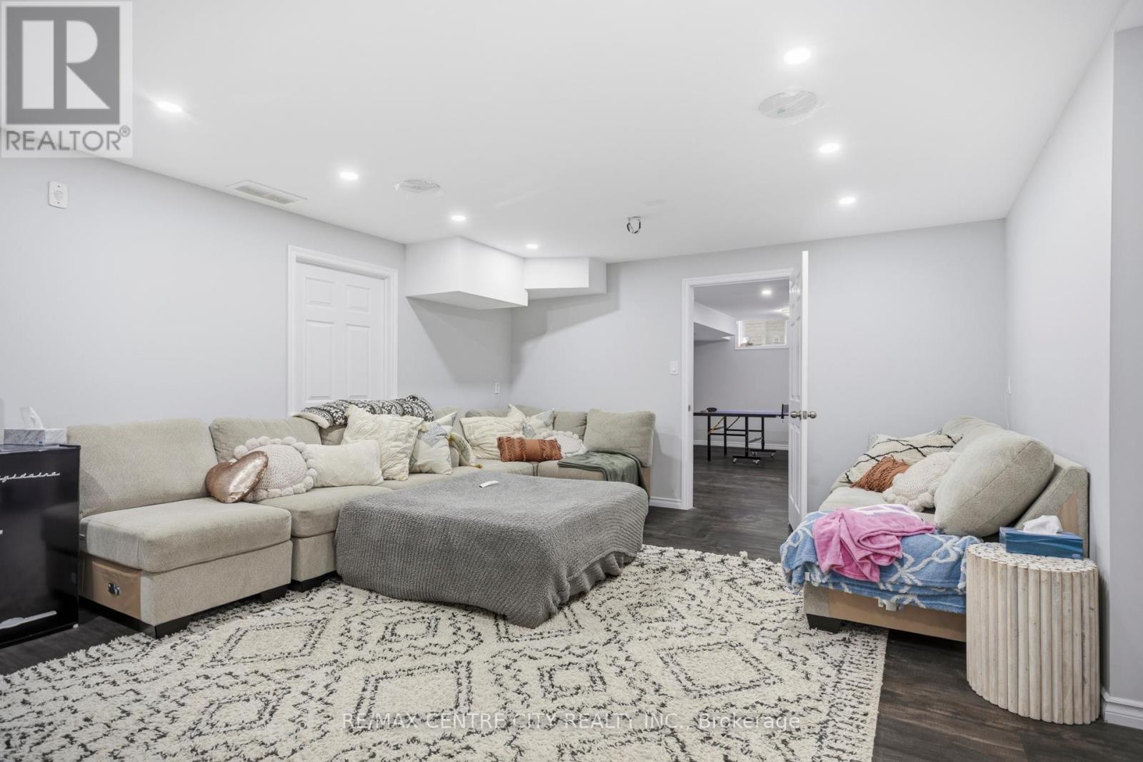 2114 RIVERBEND ROAD Property Photo