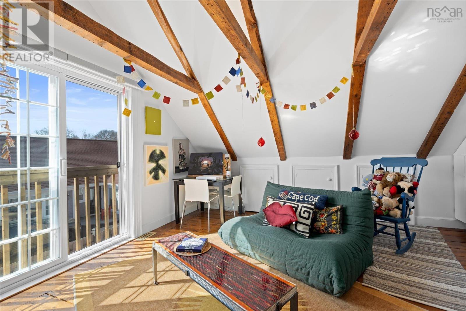 Property 32 of 46 of 286 Silver Point Road