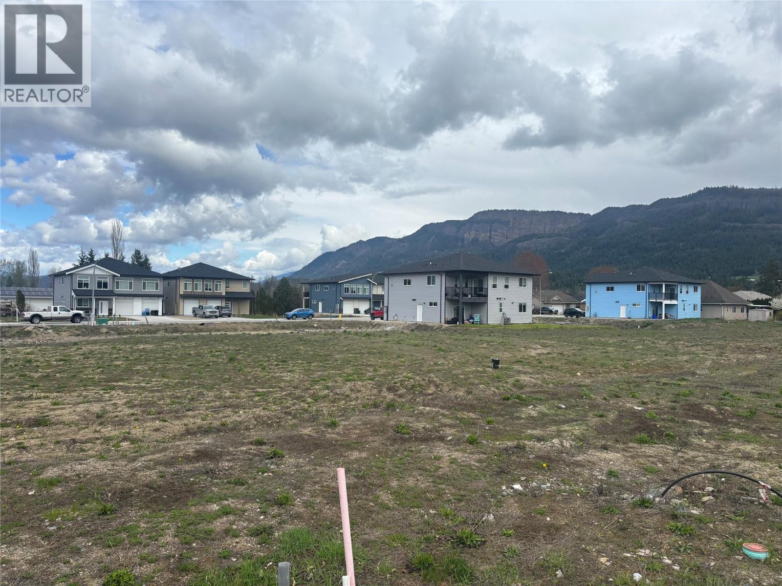  2023 Viewmount Court, Enderby