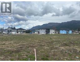 2023 Viewmount Court, Enderby, BC V0E1V2 Photo 8