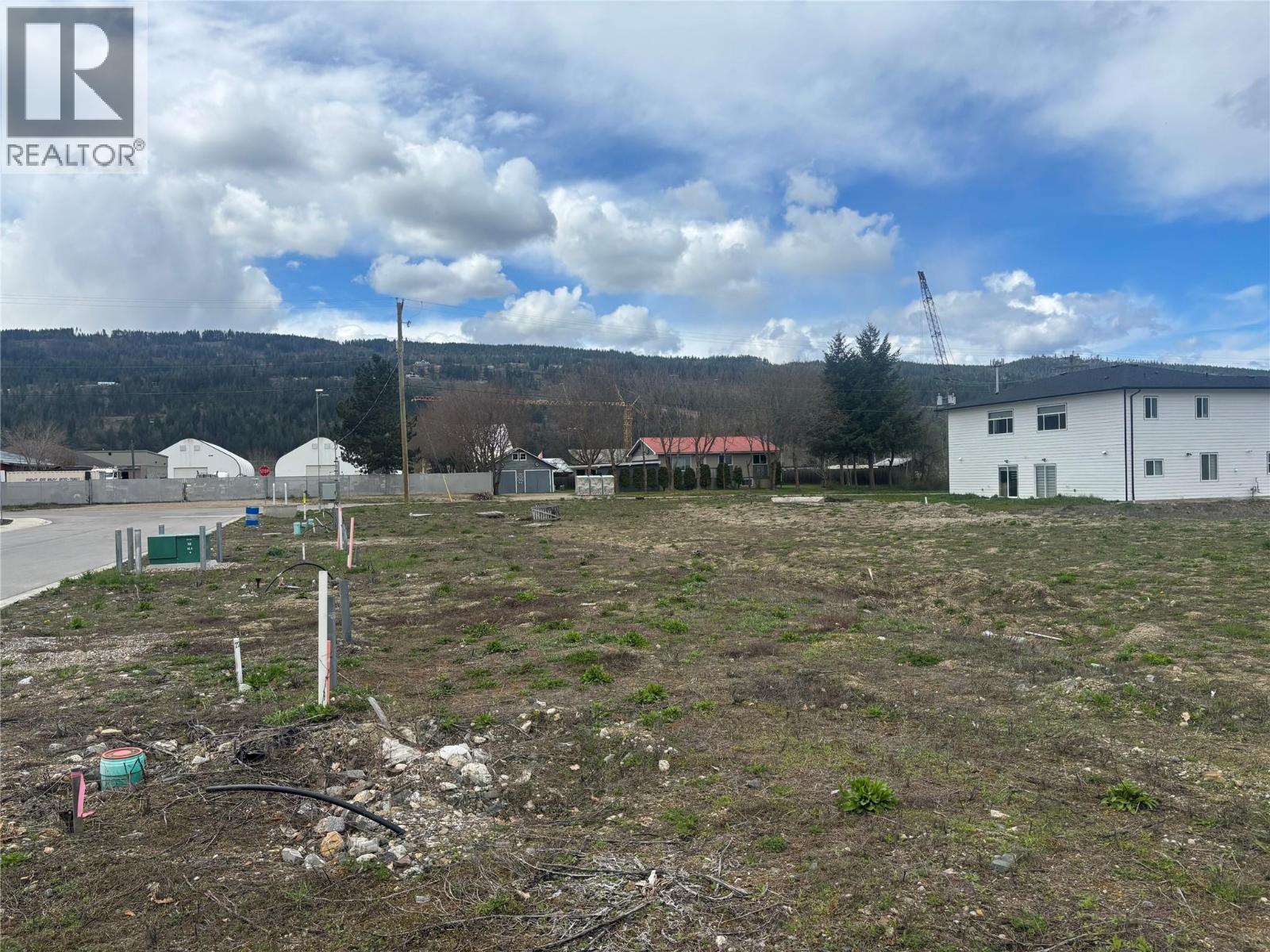  2023 Viewmount Court, Enderby