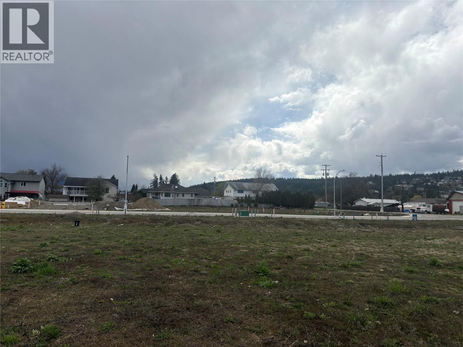  2023 Viewmount Court, Enderby