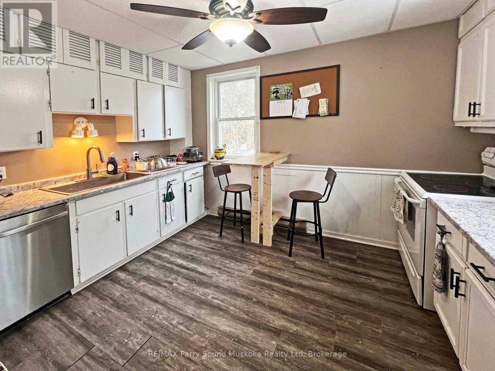 Bright kitchen