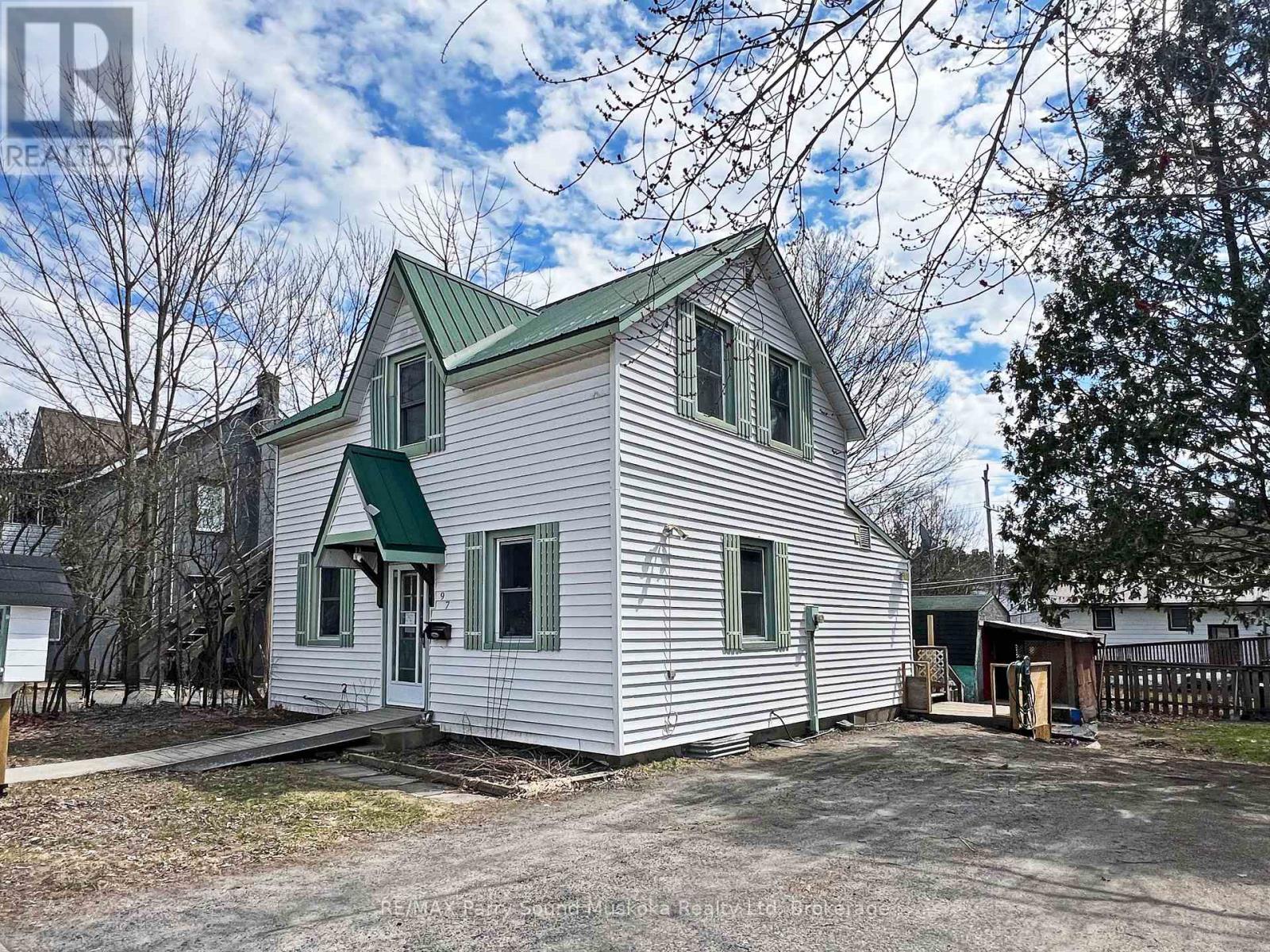 Affordable, Spacious Home