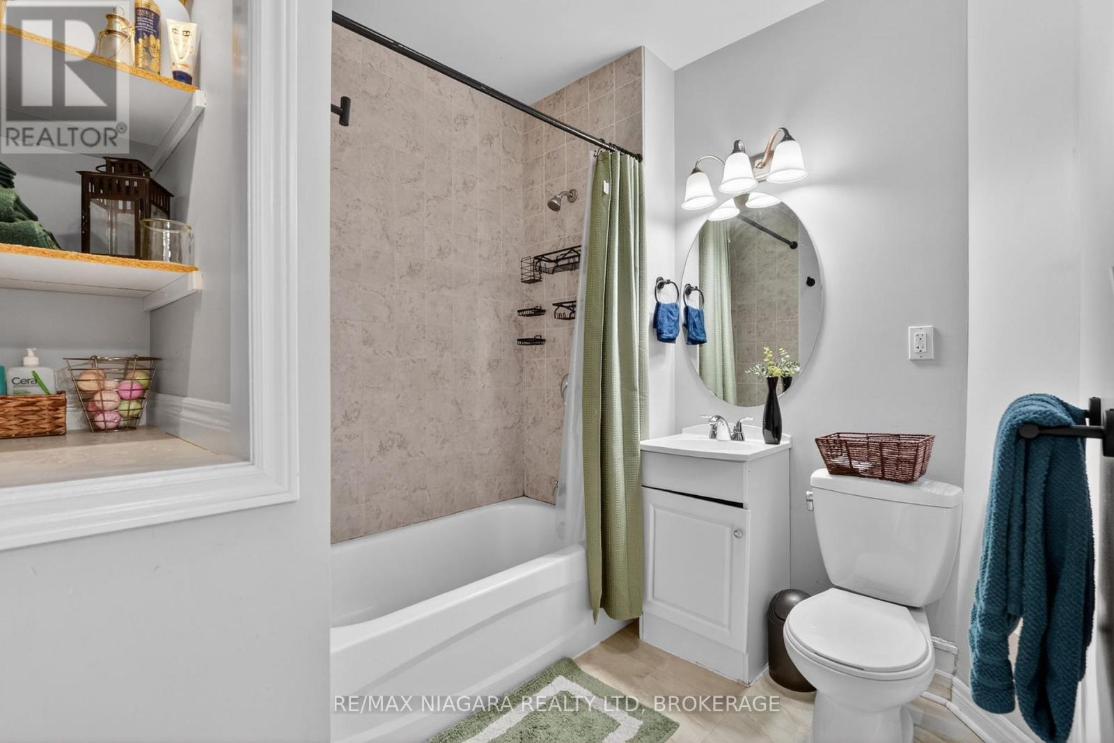 214 NIAGARA STREET - 12