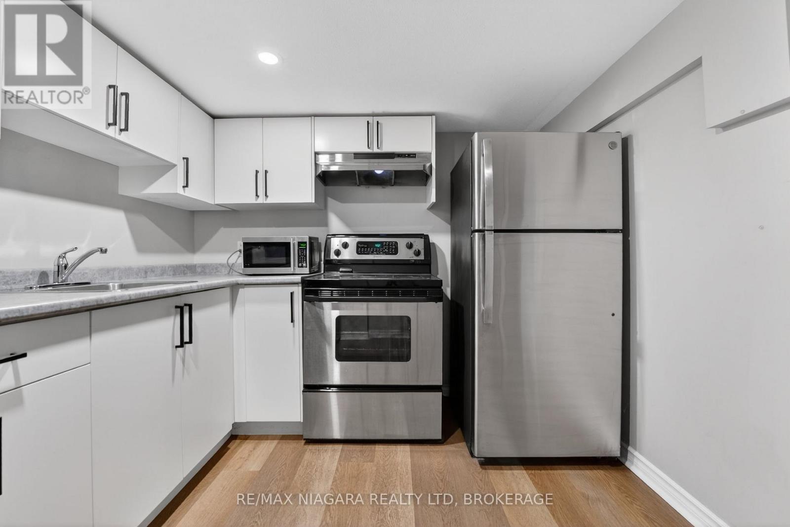 214 NIAGARA STREET - 25