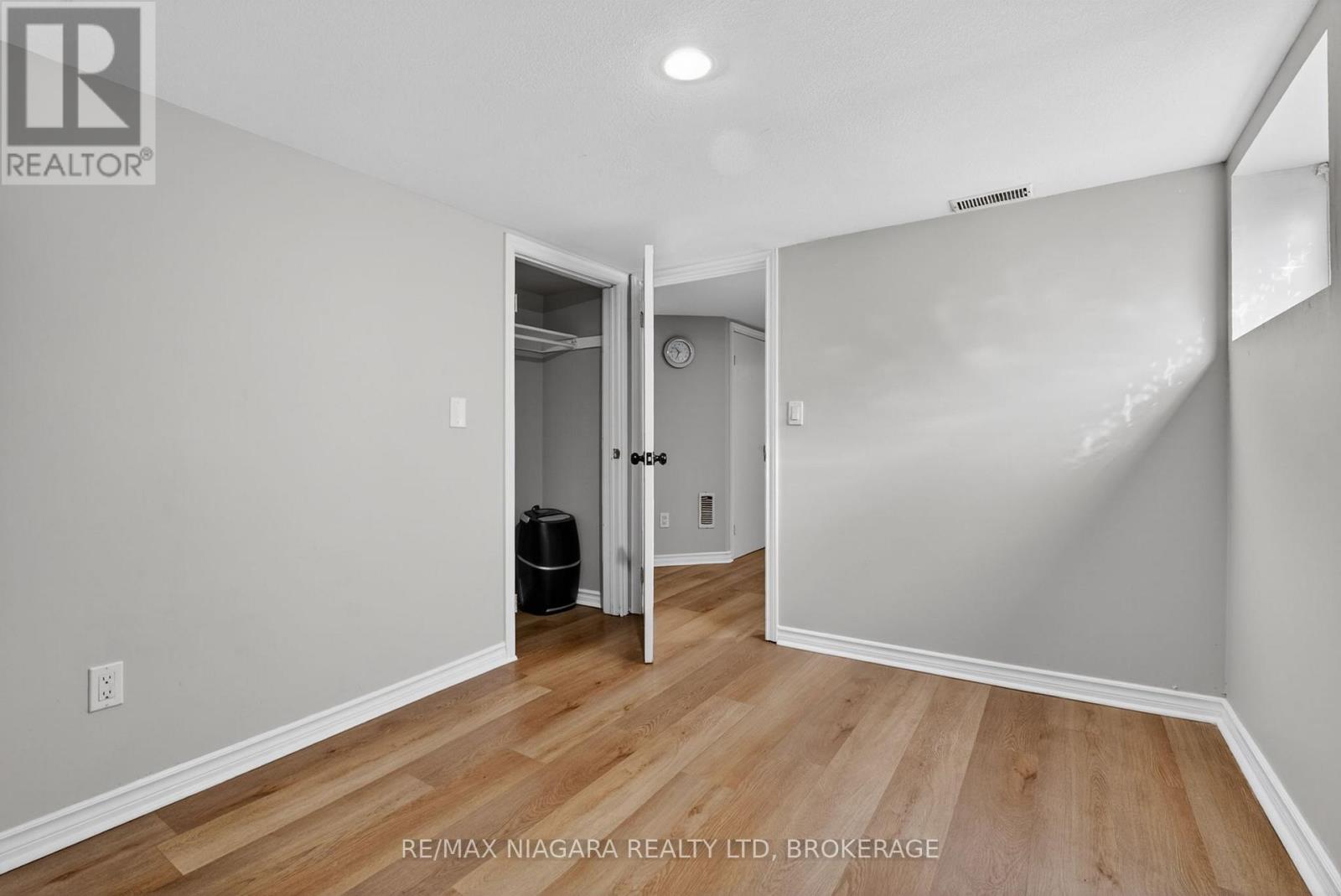 214 NIAGARA STREET - 27