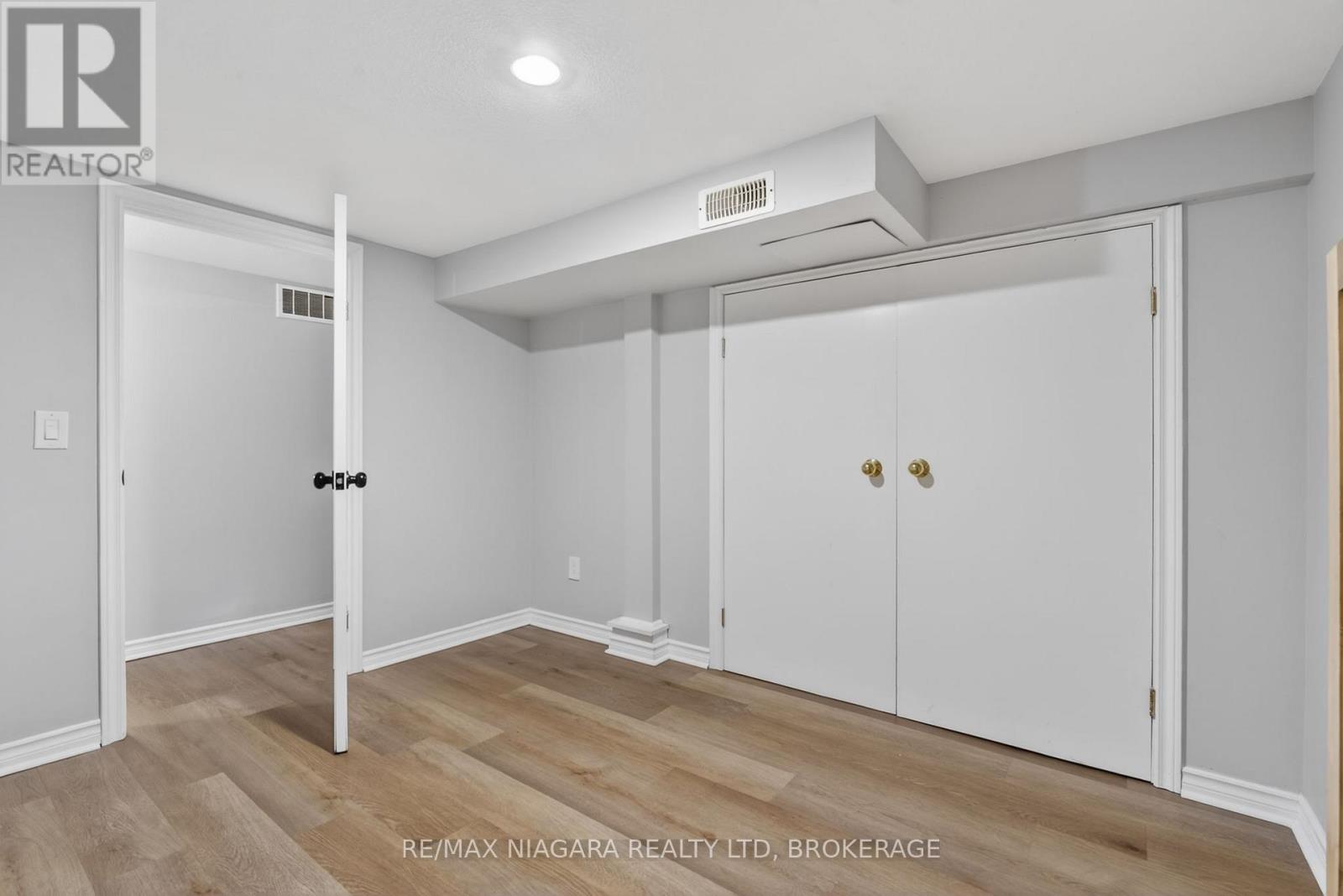 214 NIAGARA STREET - 29