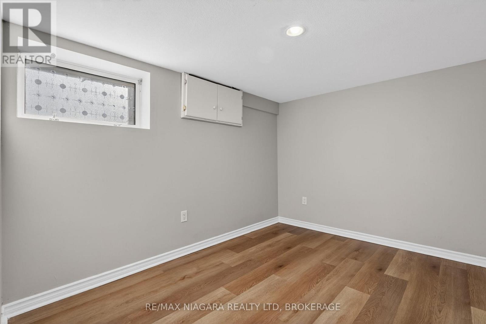 214 NIAGARA STREET - 30