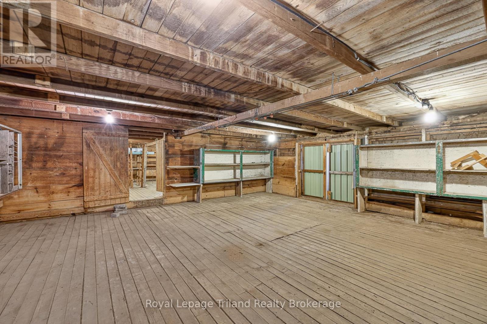 128 LOVEYS STREET E — photo 46