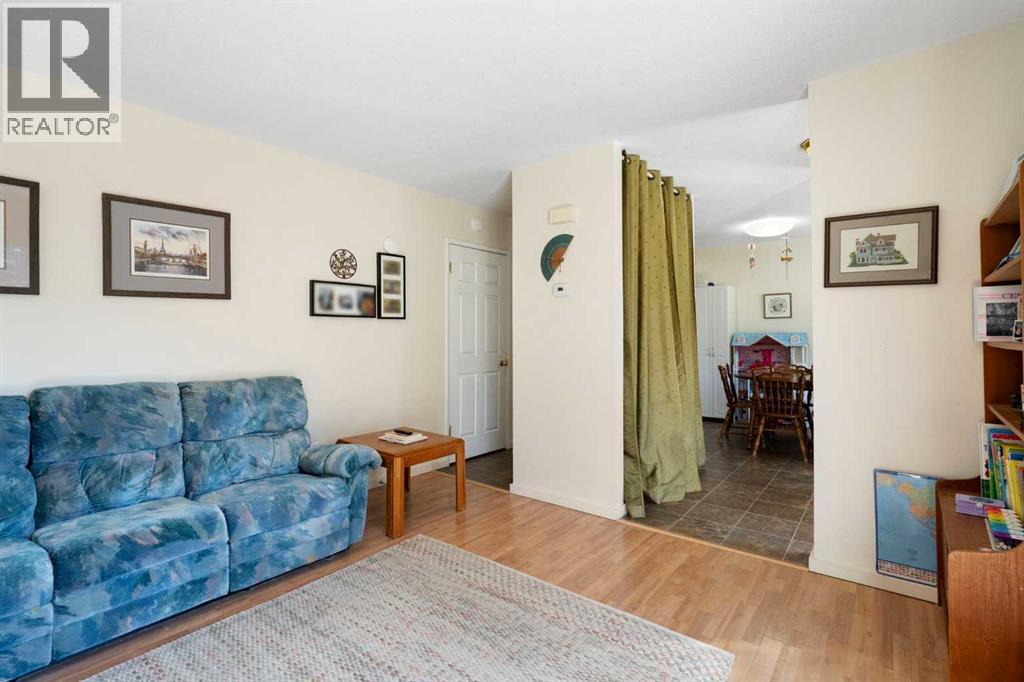 #73 219 90 AVENUE SE - 16