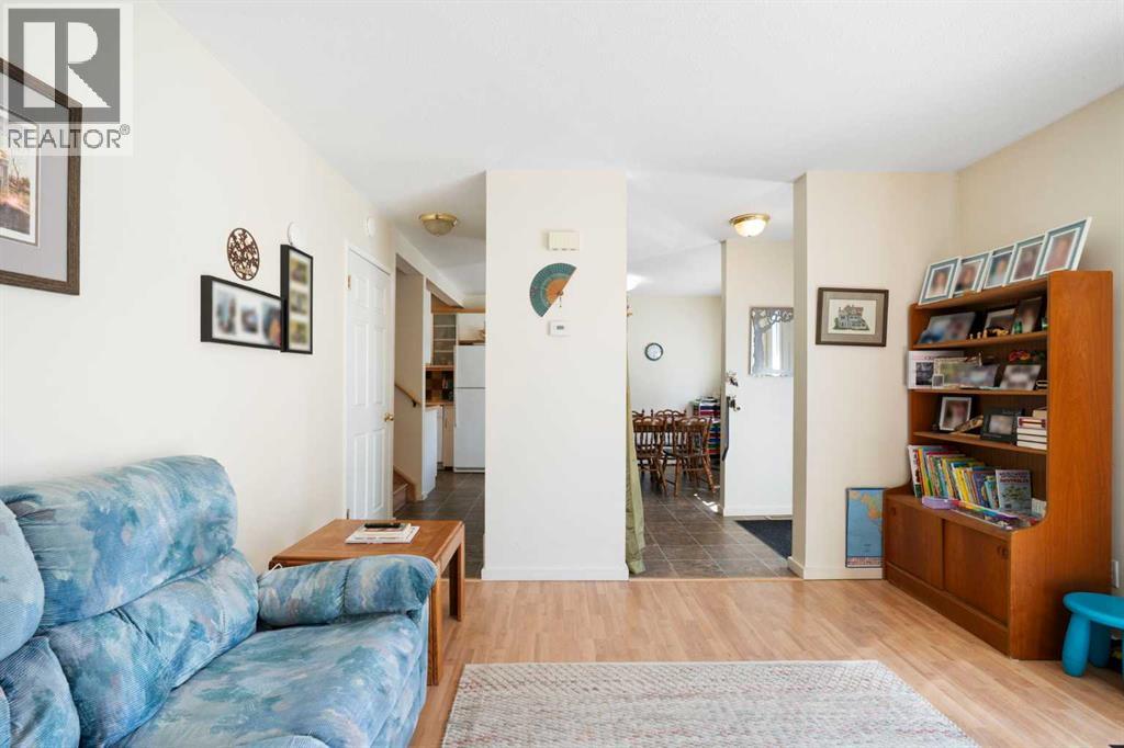 #73 219 90 AVENUE SE - 17