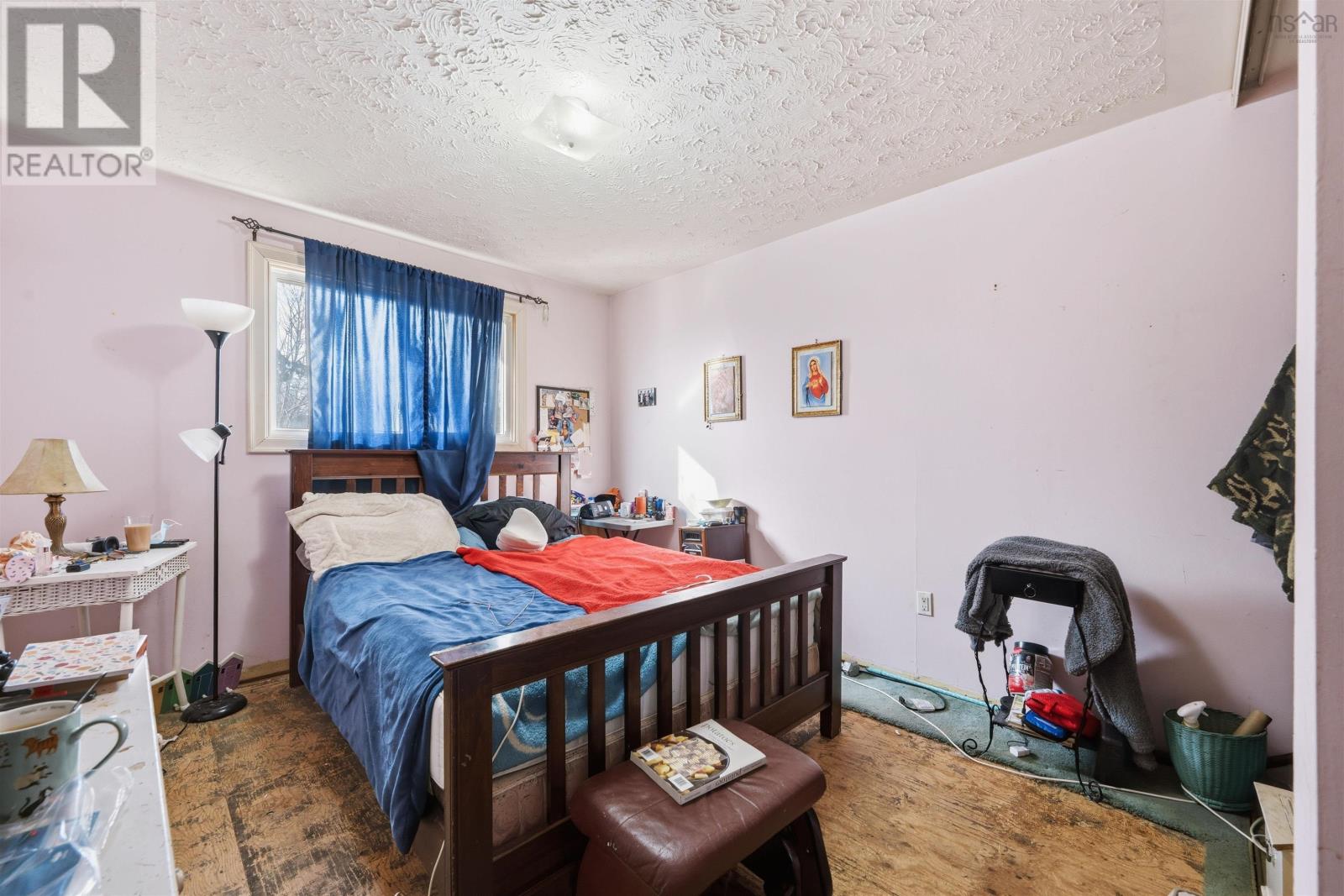 Property 4 of 10 of 22 Brompton Road