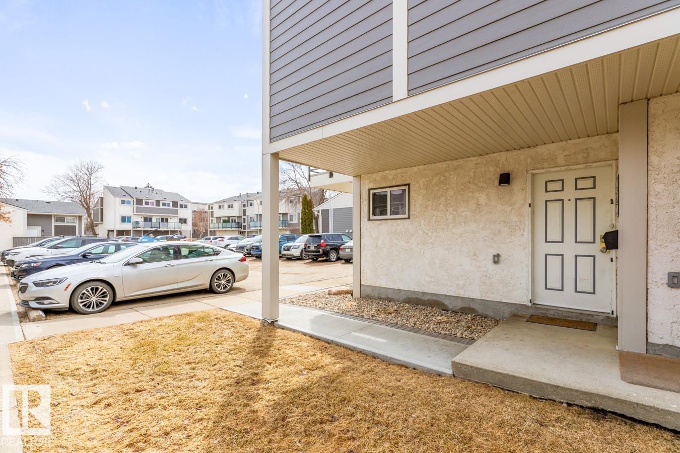 626 WILLOW CO NW — photo 32
