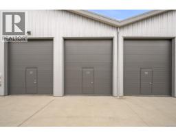 2794 Beck Ave — photo 2