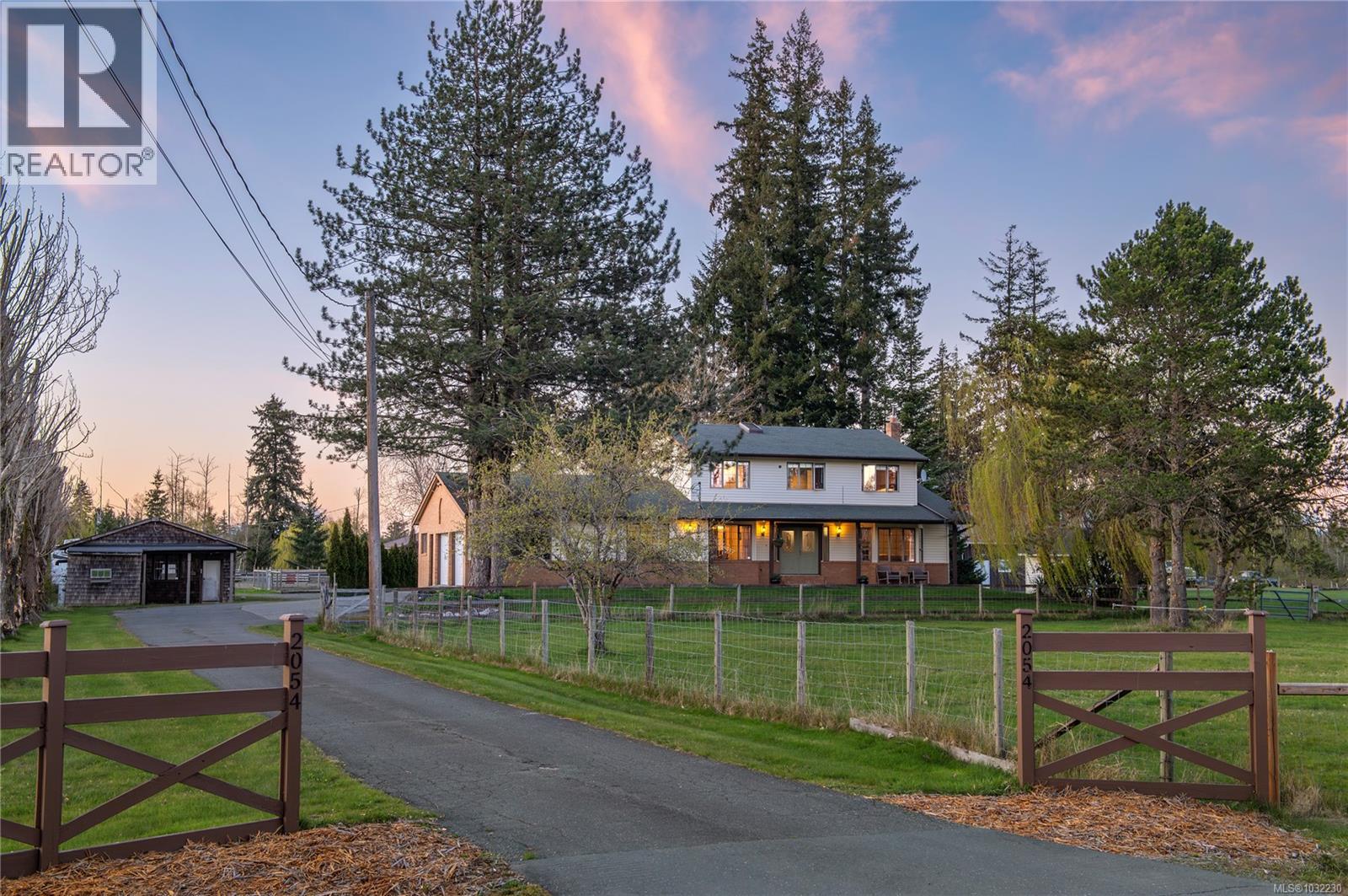2054 Evergreen Rd - 1
