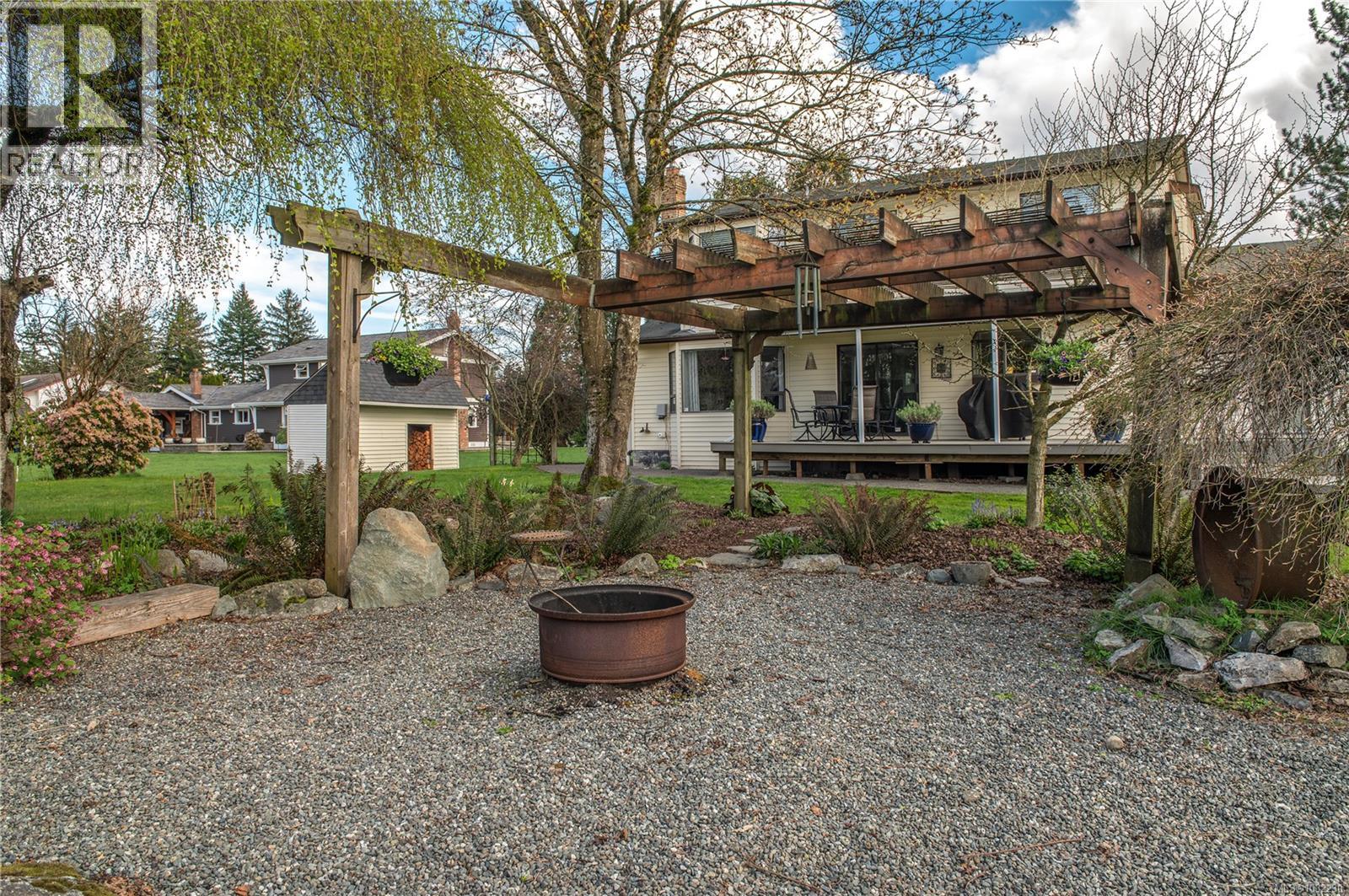 2054 Evergreen Rd - 30