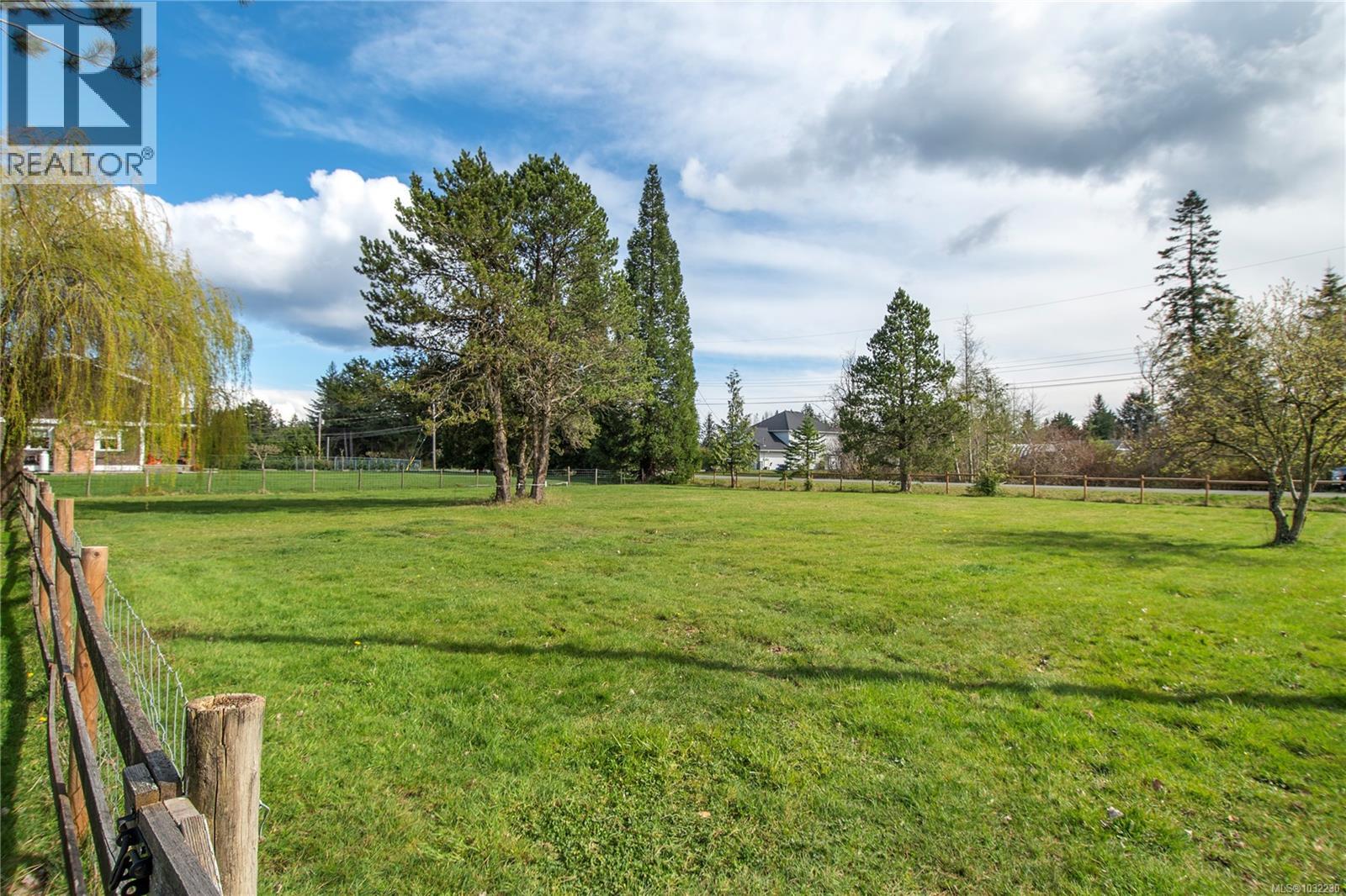 2054 Evergreen Rd - 42
