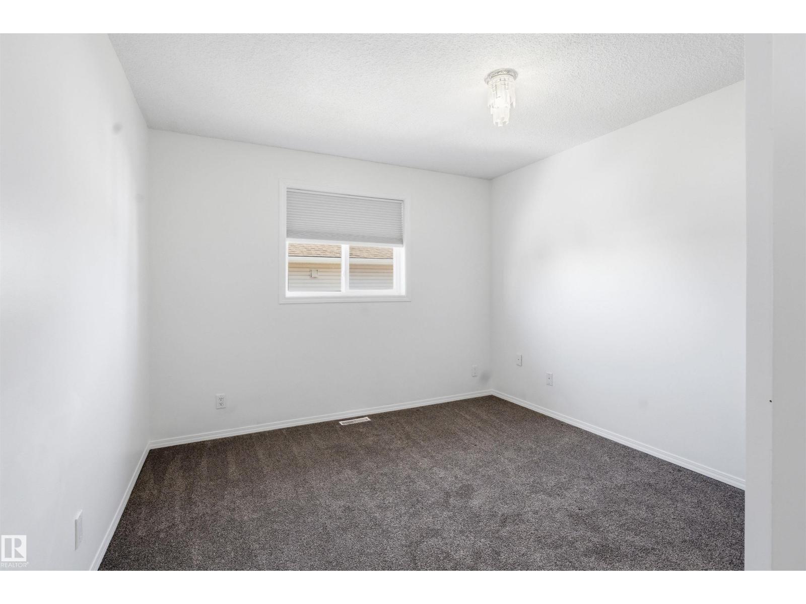 6009 36 AV, Beaumont