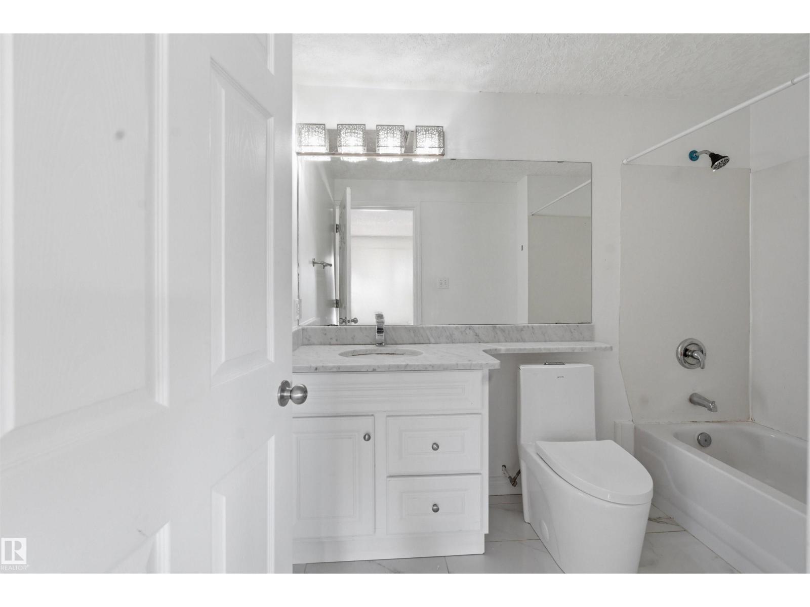 6009 36 AV, Beaumont