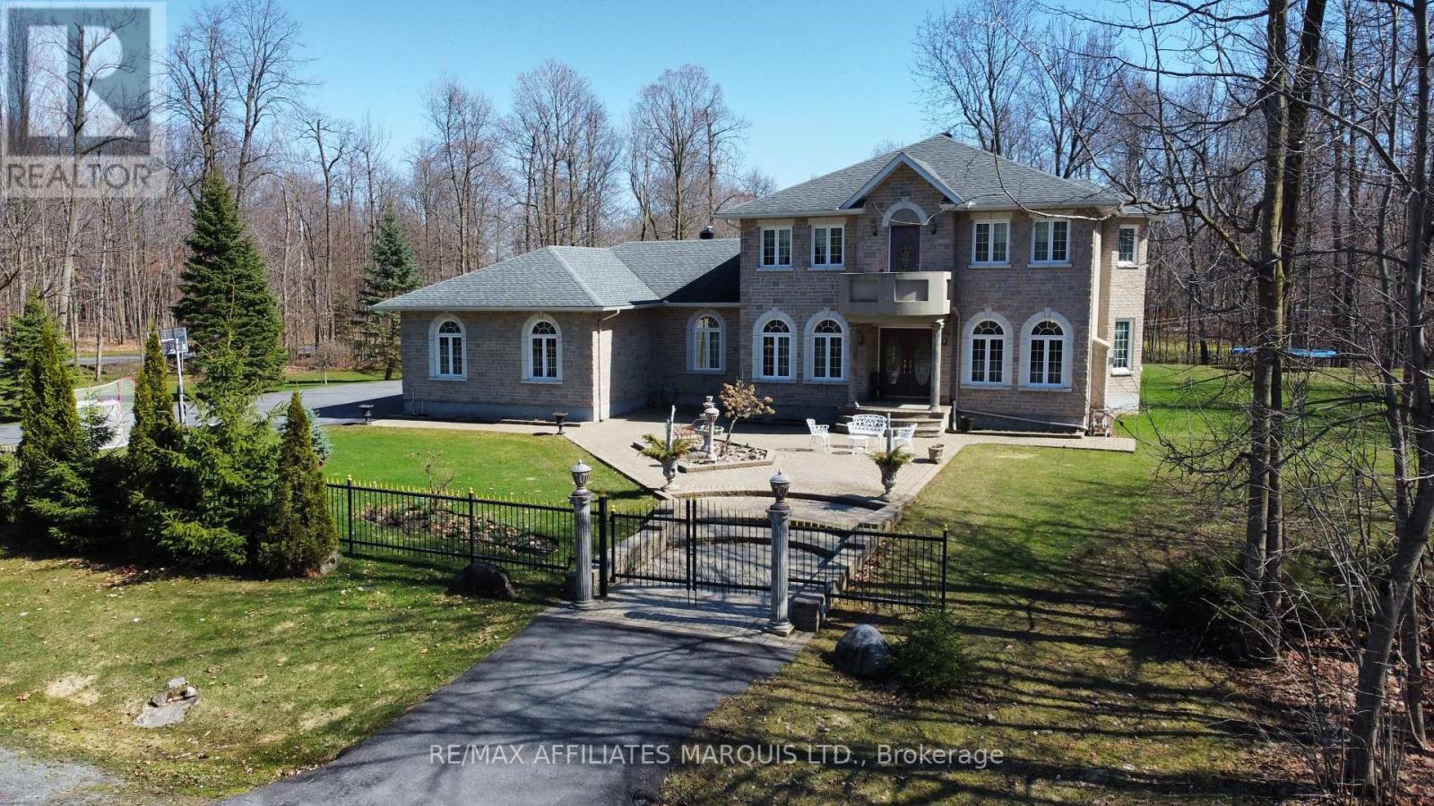 16935 BEAVER DAM DRIVE - 32