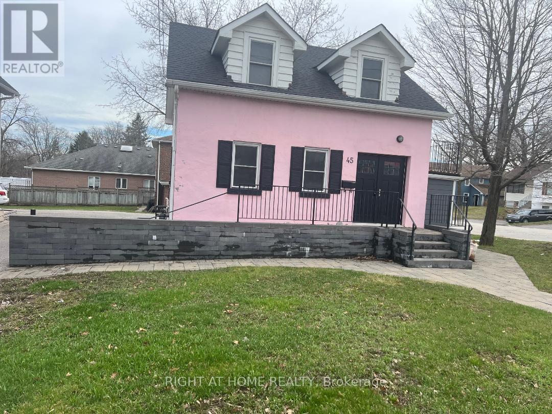 45 MAJOR MACKENZIE DRIVE E