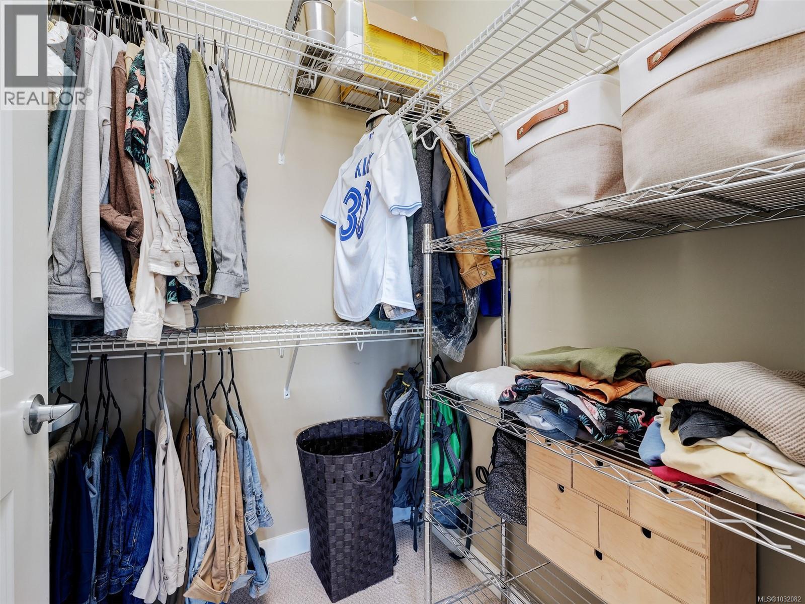 404 201 Nursery Hill Drive, View Royal