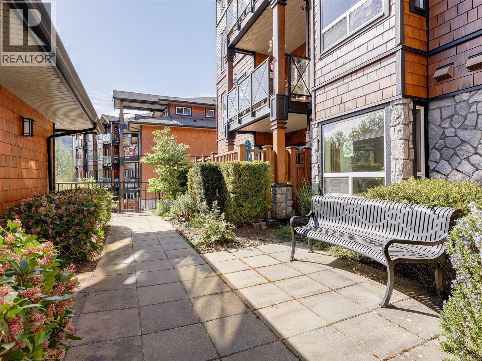 404 201 Nursery Hill Drive, View Royal