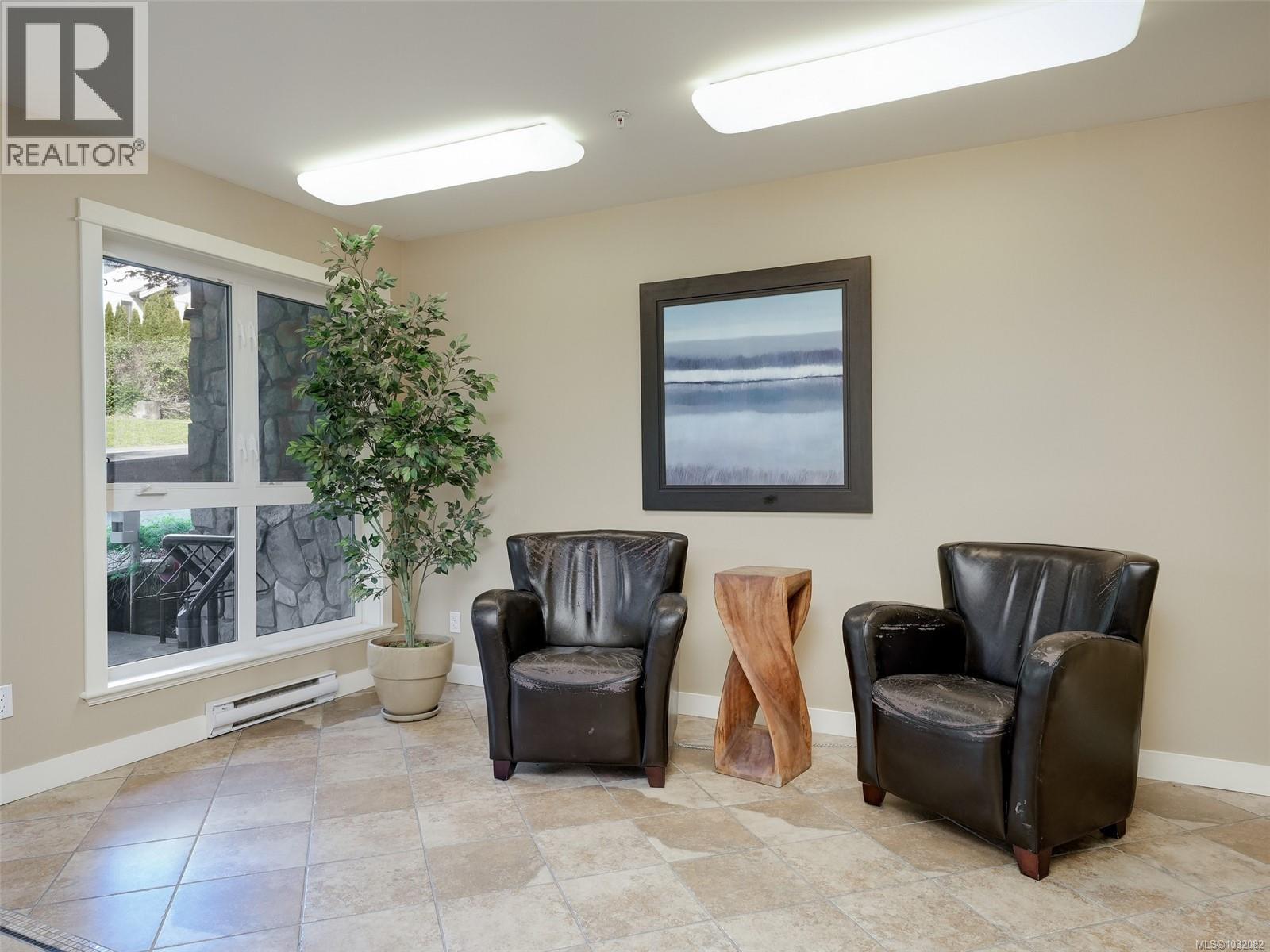 404 201 Nursery Hill Drive, View Royal