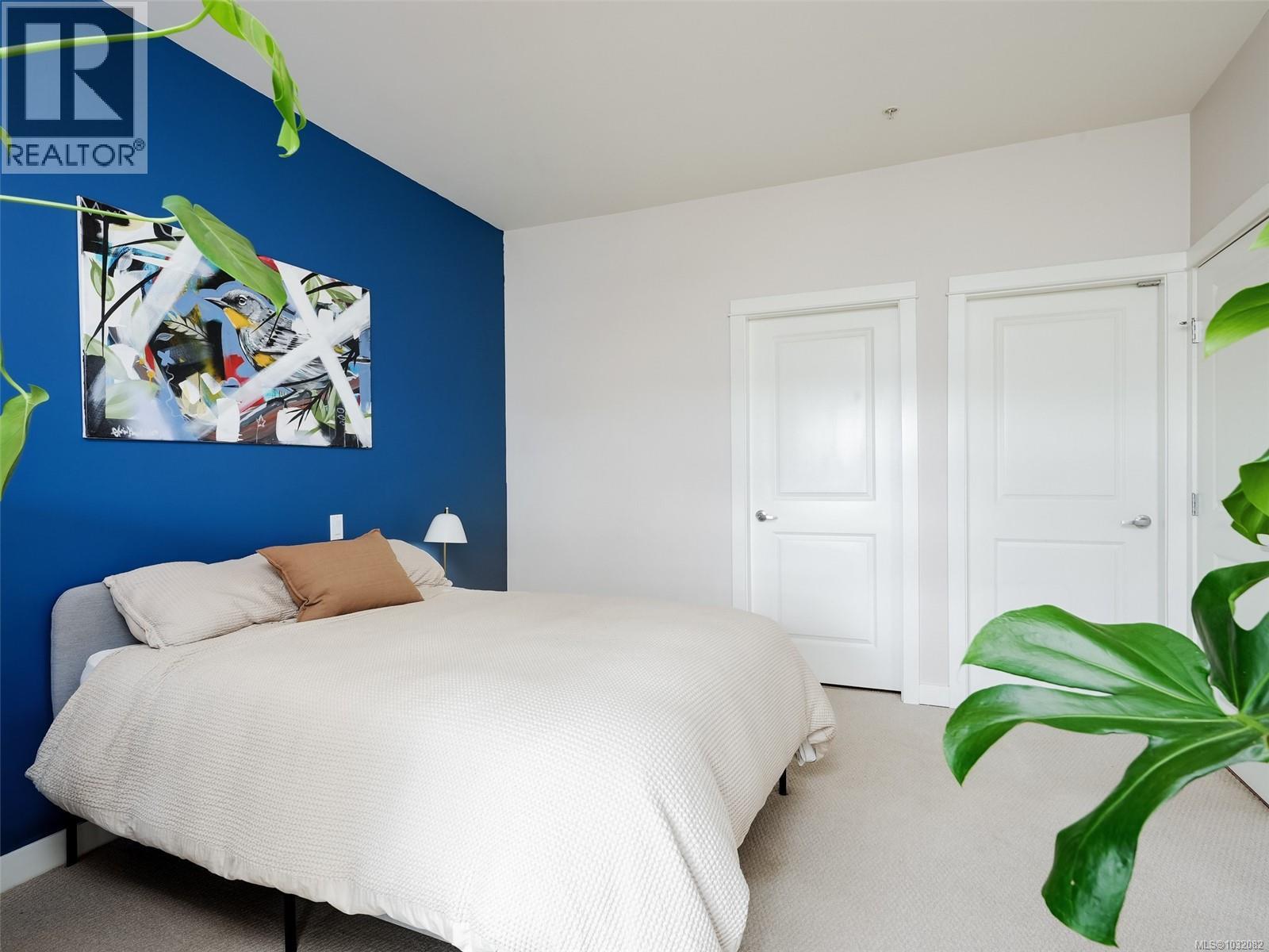 404 201 Nursery Hill Drive, View Royal