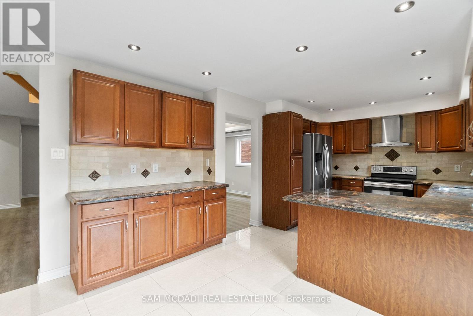149 SUNFOREST DRIVE — photo 14